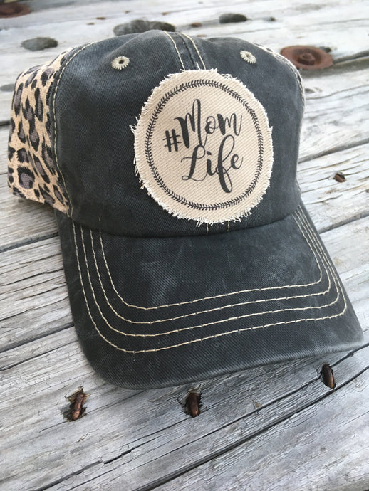 # MOMLIFE Black Leopard Back